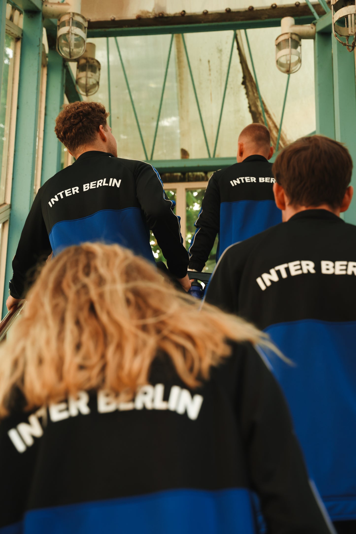NEU - Trainingsanzug (Kombination), unisex